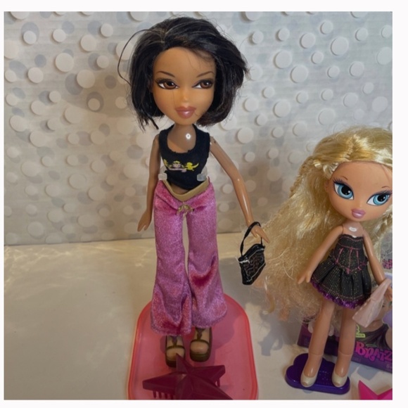 Bratz ⭐️💋🎵FM Cruiser with Familiez mom &  kidz doll - Picture 4 of 15